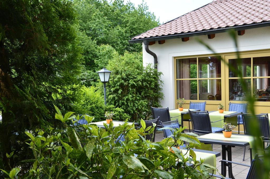 Hotel Gasthof Am Forsthof Edelsfeld Екстер'єр фото